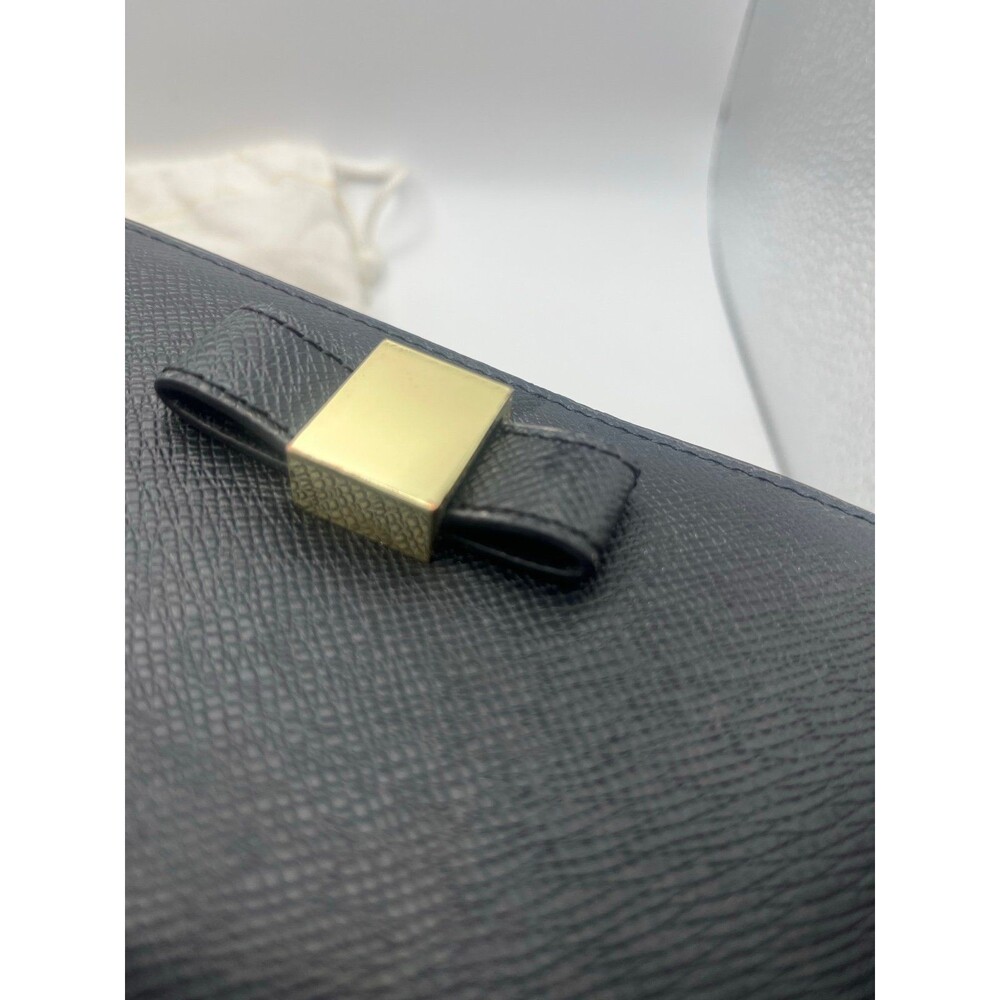Ivanka Trump Blair Bow Wallet - Picture 9 of 10
